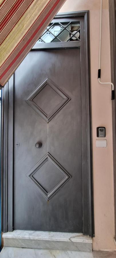 Grazioso Appartamento -Centro Storico Vic Strit Pozzuoli Bagian luar foto